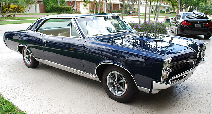 1967-Pontiac-GTO-140