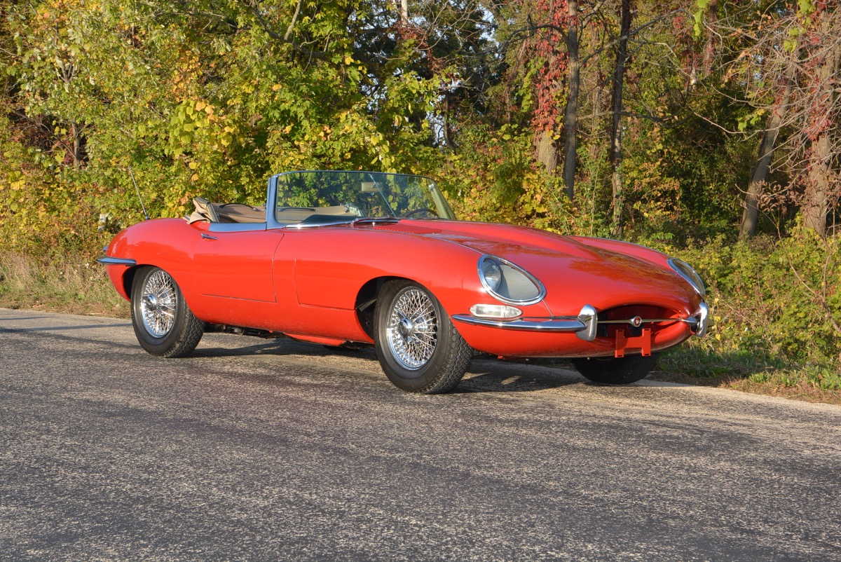 1963-Jaguar-XKE-Roadster-For-Sale-001