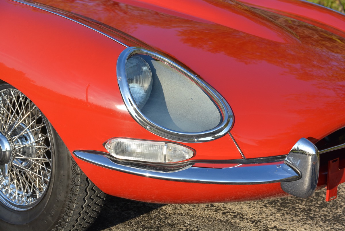 1963-Jaguar-XKE-Roadster-For-Sale-010