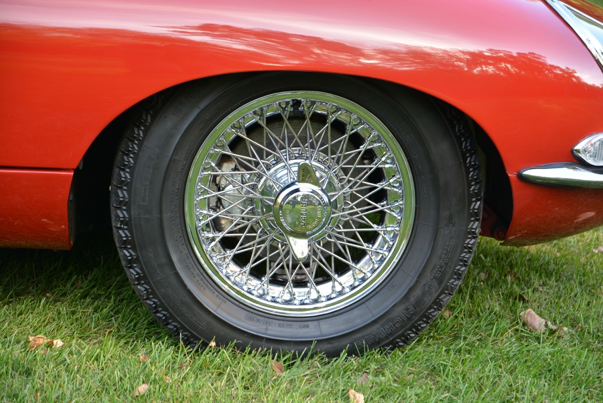 1963-Jaguar-XKE-Roadster-For-Sale-031